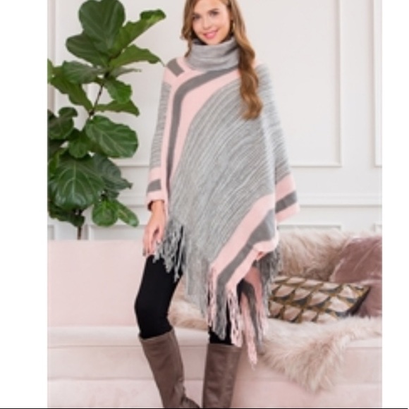 💜✨Soft Turtle Neck Poncho✨💜 - Picture 3 of 5